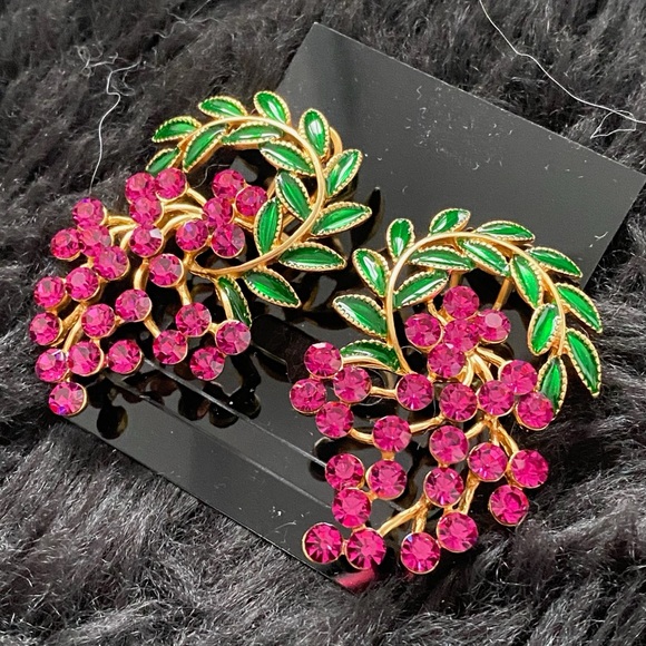 Kirks Folly Gold Tone Purple Grape Rhinestone Stud Earrings NWOT - Picture 8 of 12